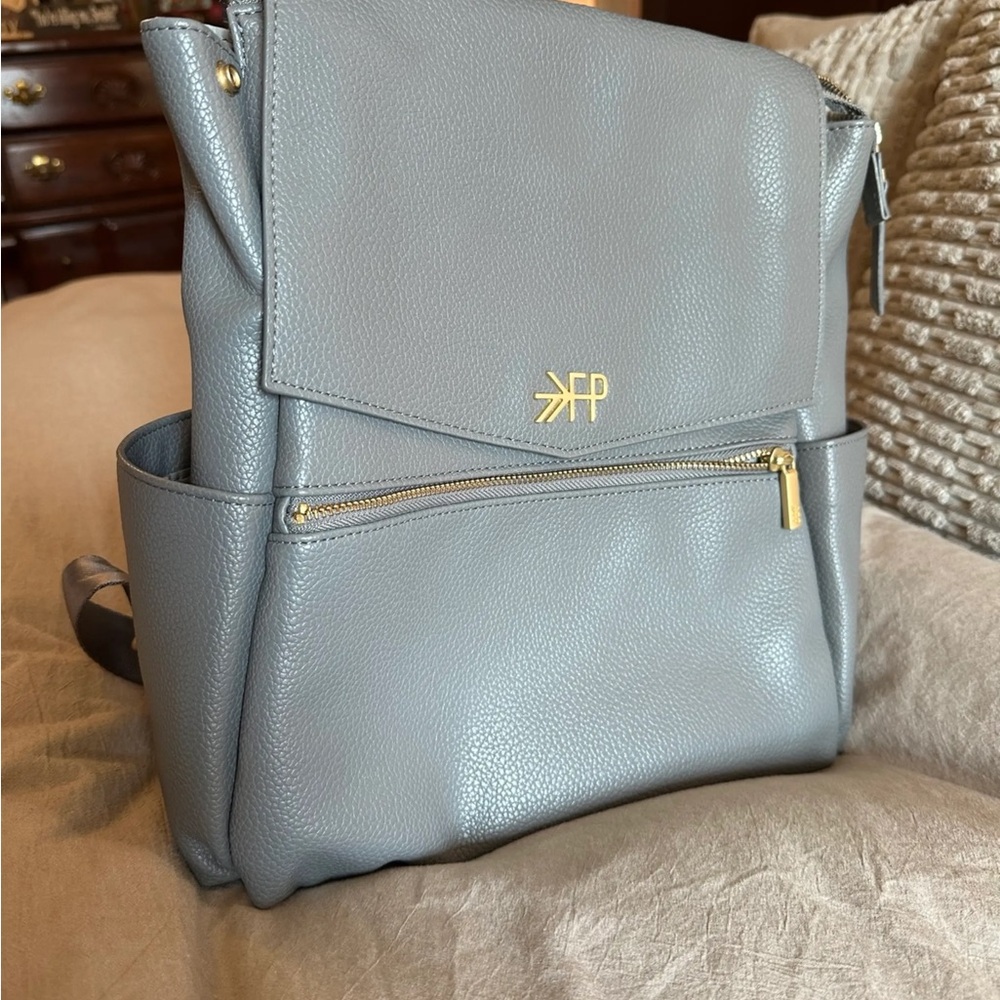 Freshly Picked - classic Blue Leather Backpack - Picture 2 of 5